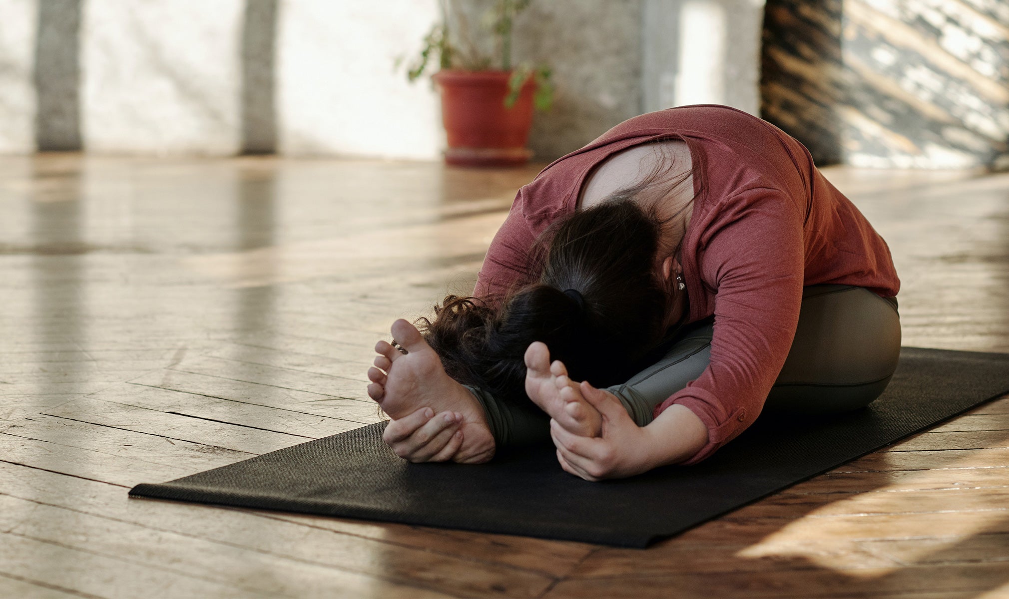 Ways to Use CBD With Yoga